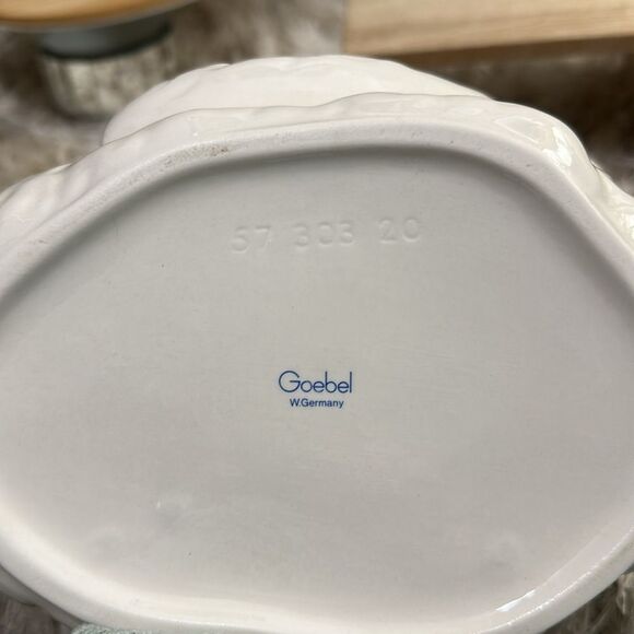 Vintage Goebel West Germany 57 303 20 Porcelain Swan Figurine Decor Planter - Picture 3 of 17